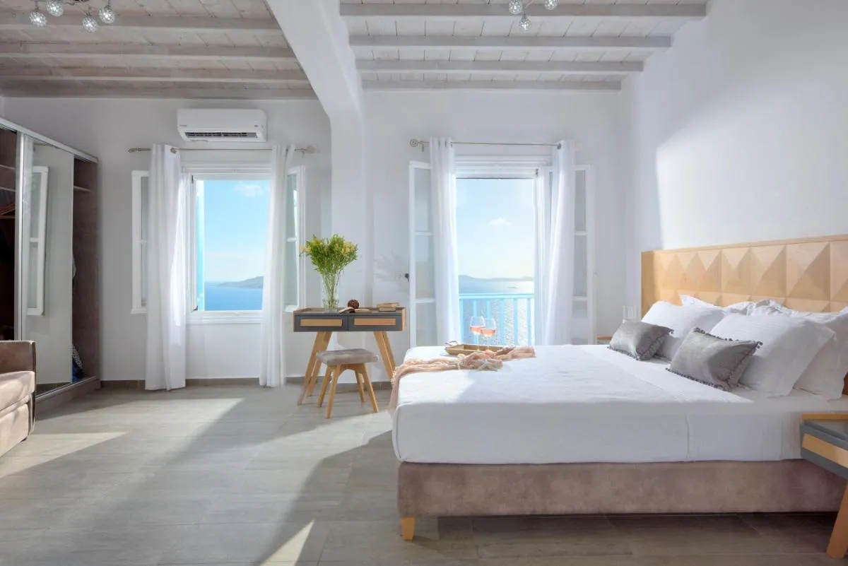 Image 5 of Amelie Suites