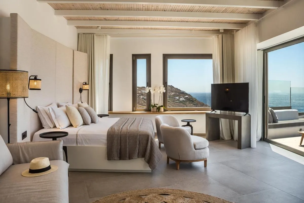 Image 2 of Amyth of Mykonos Super Paradise