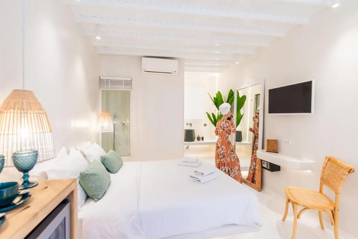 Image 4 of Anastasia’s Visage II Stylish Accommodation Rooms City Center Mykonos