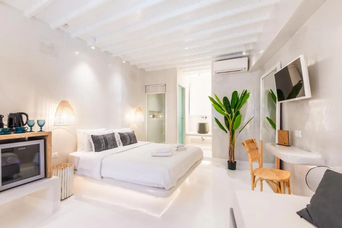 Image 1 of Anastasia’s Visage II Stylish Accommodation Rooms City Center Mykonos