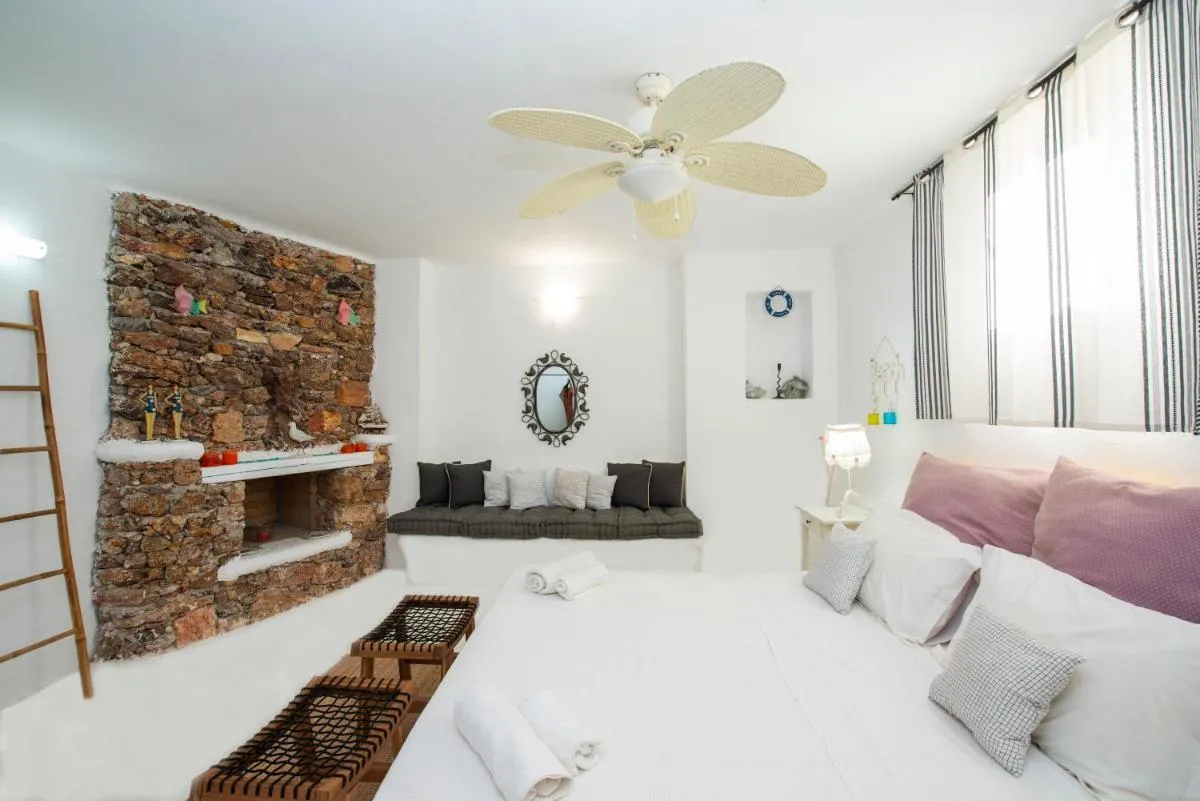 Image 6 of Beachfront Villa Merhia with Hot Tub & Seaview