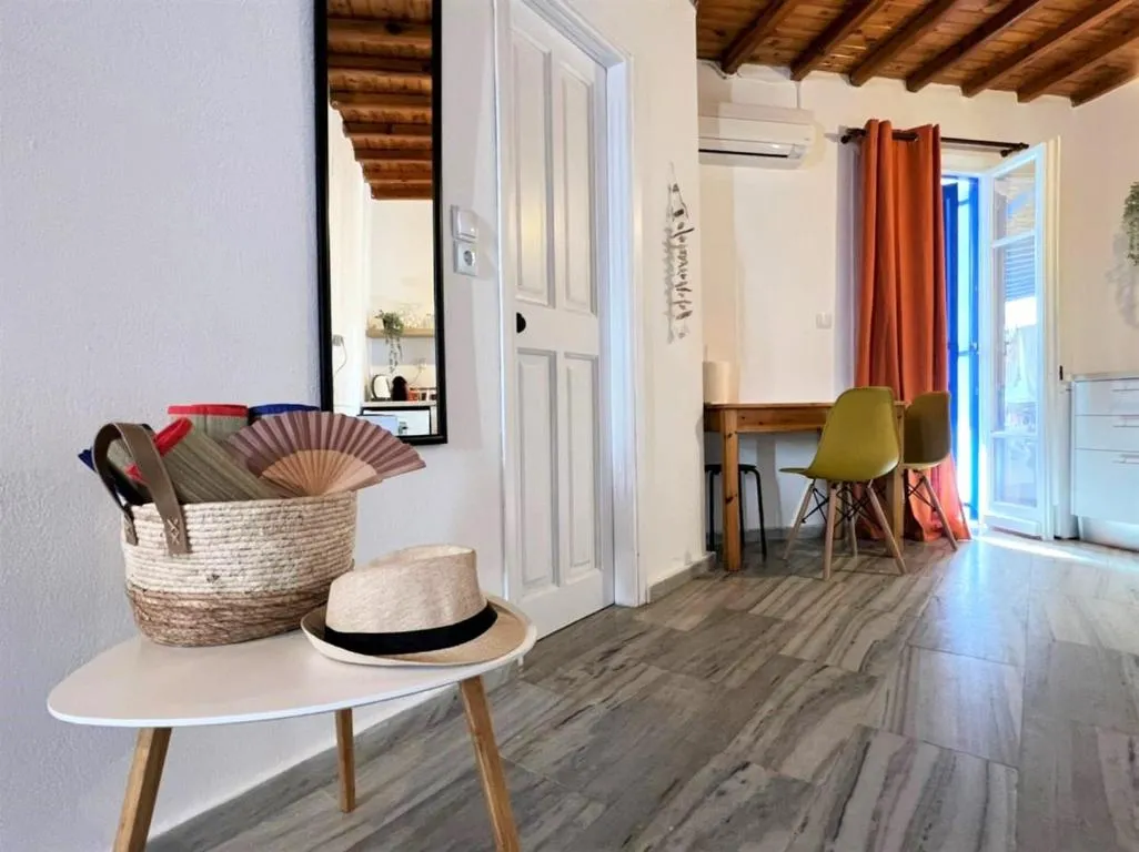Image of Beachside studio Ornos area