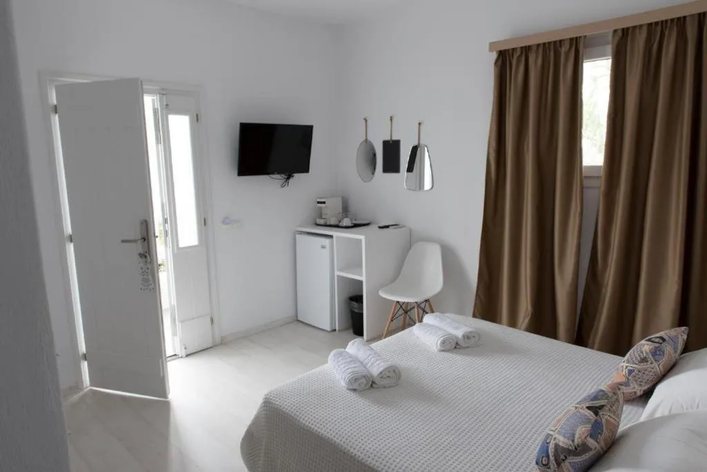 Image 5 of Bellou Suites