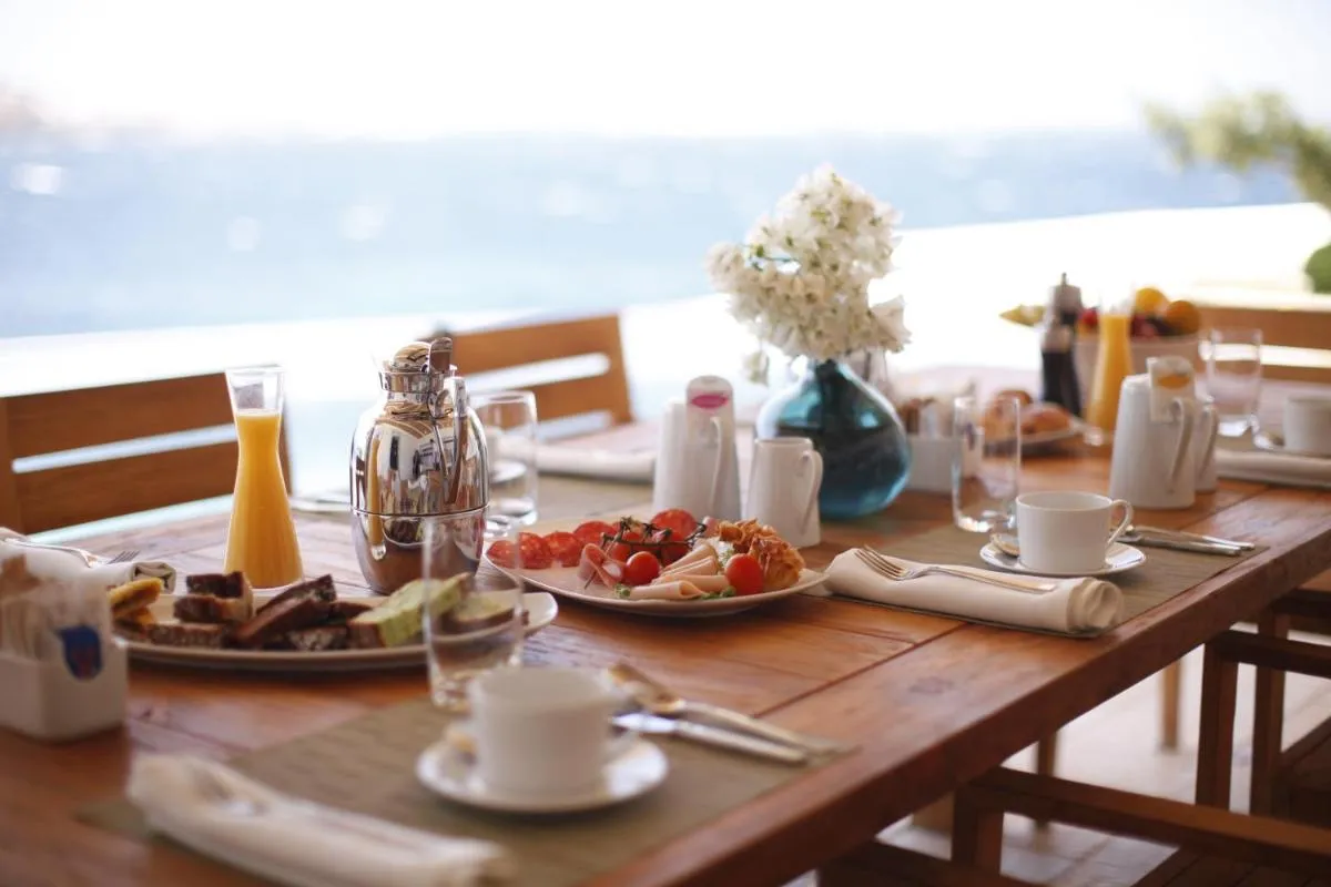 Image 4 of Belvedere Mykonos – Waterfront Villa & Suites – The Leading Hotels of the World