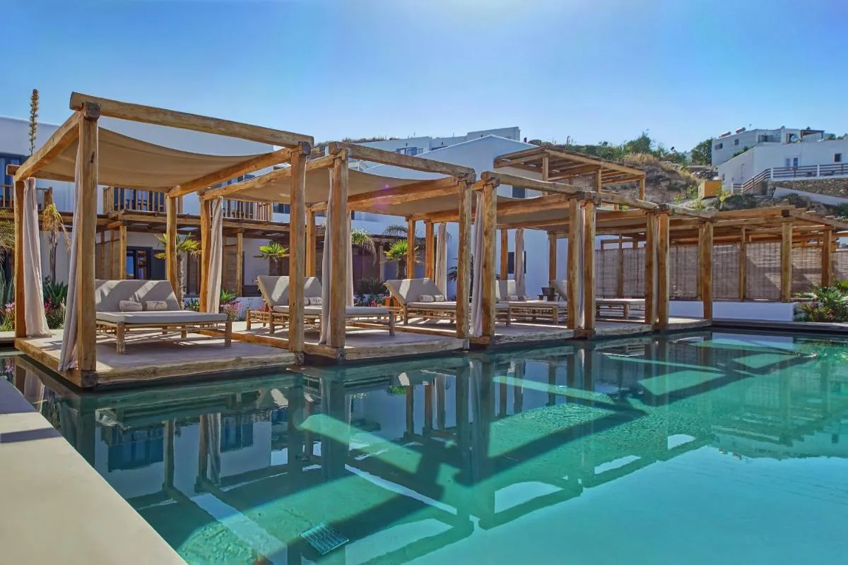 Image 1 of Branco Mykonos