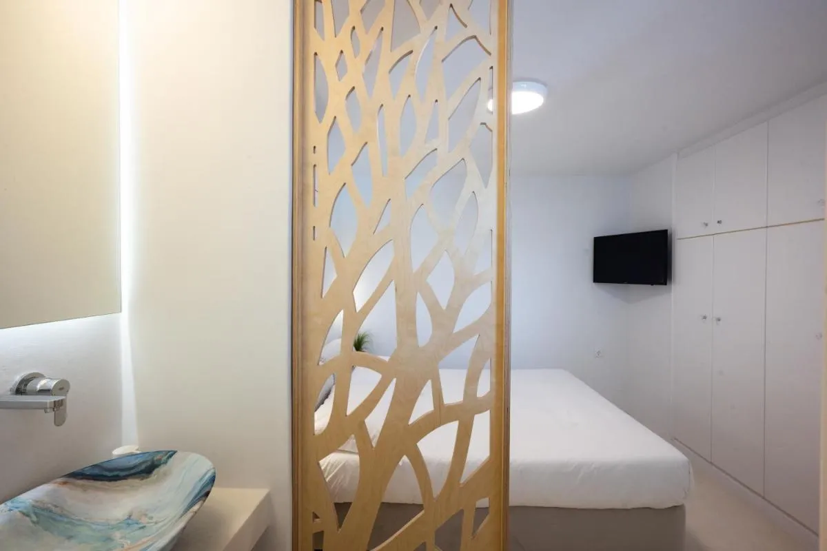 Image 3 of Cavo Blue Villas