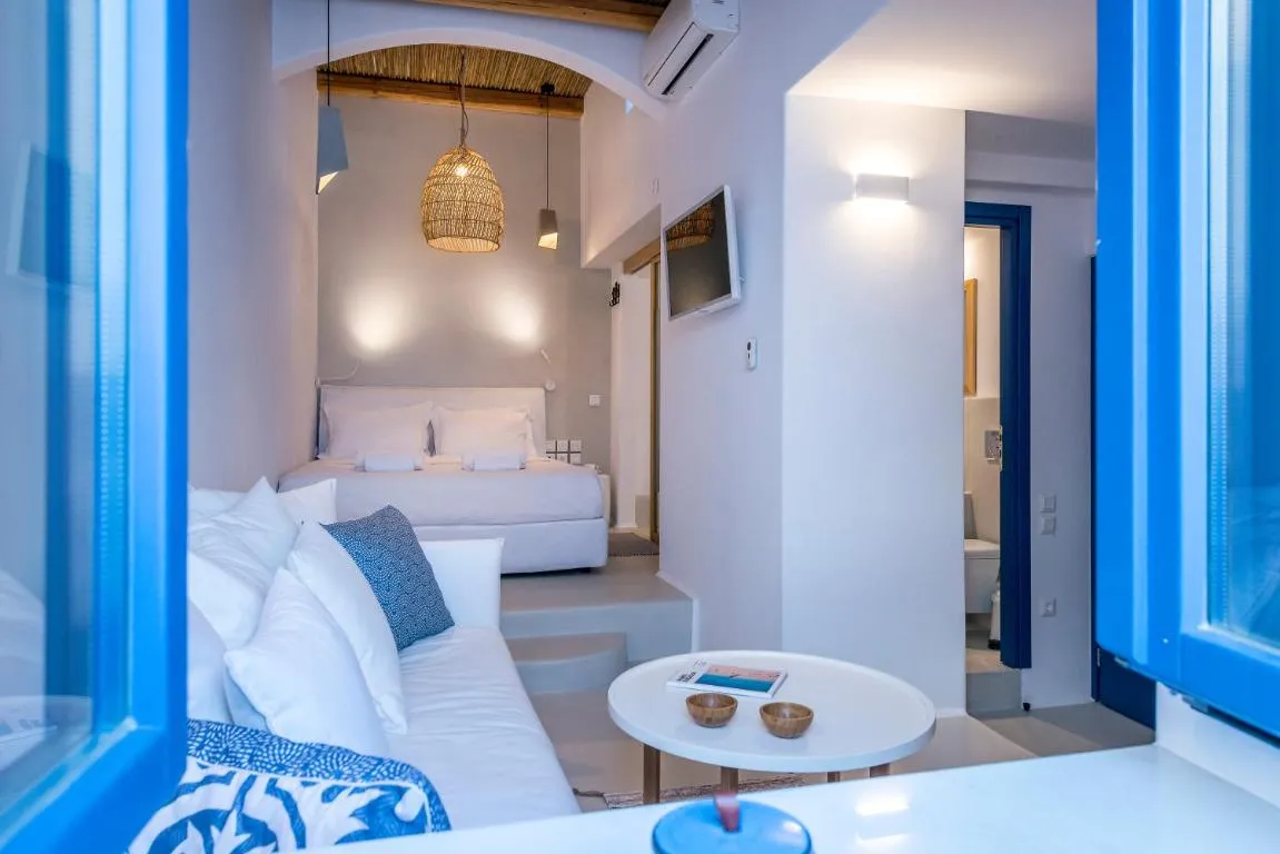Image of Chiara Mykonos