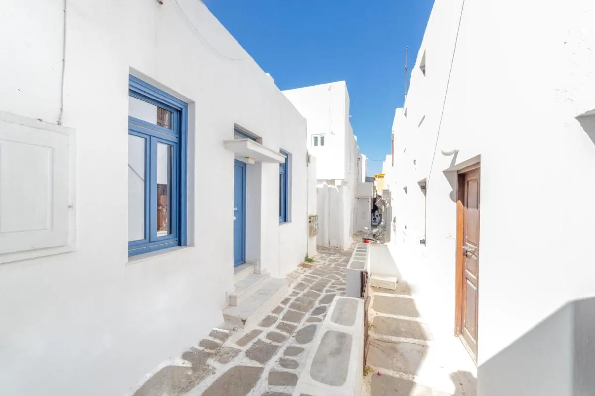 Image 5 of Chiara Mykonos