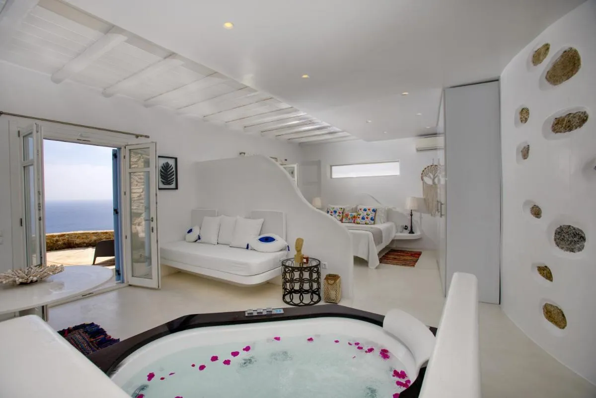 Image 2 of Diana Villa Mykonos
