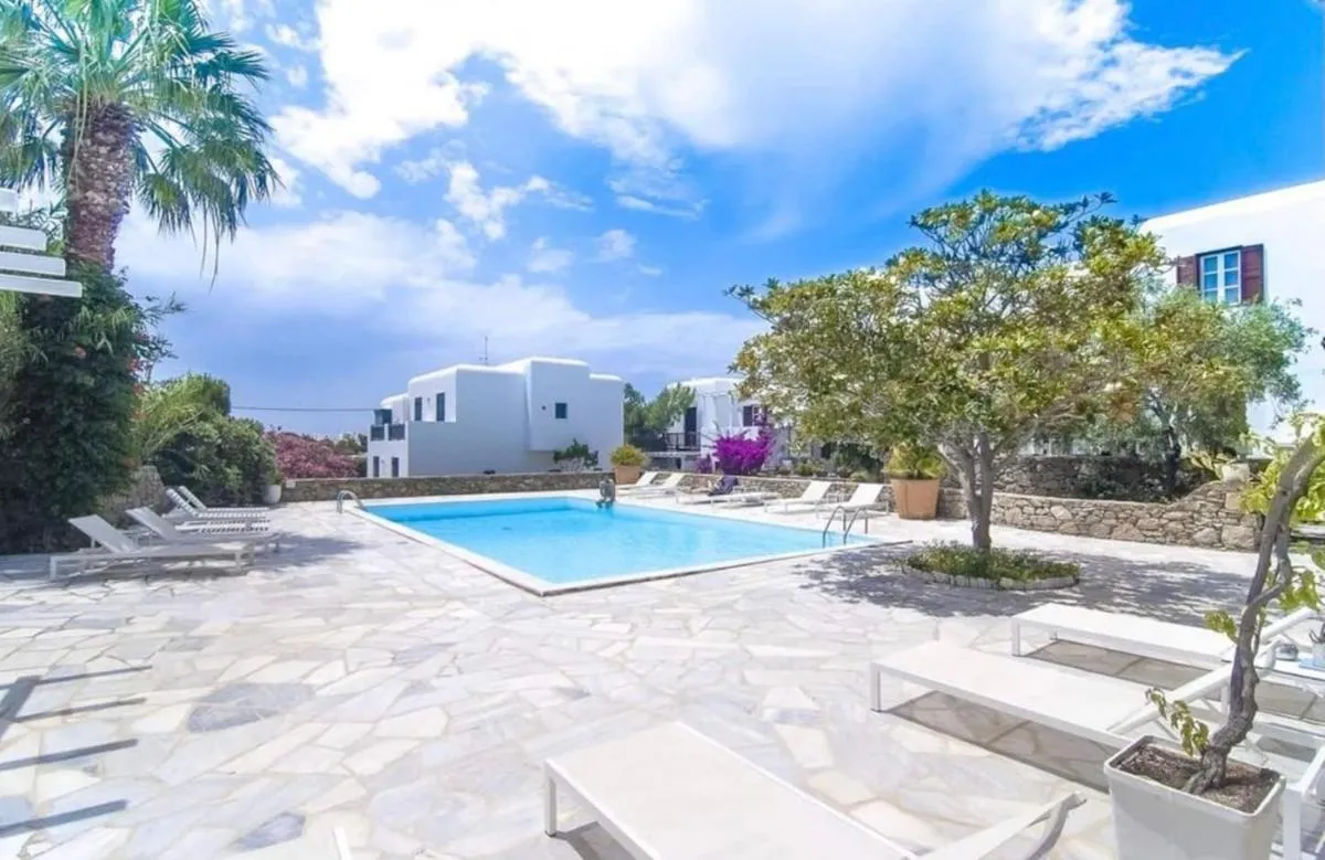 Image 3 of Dominique & Carlos Place