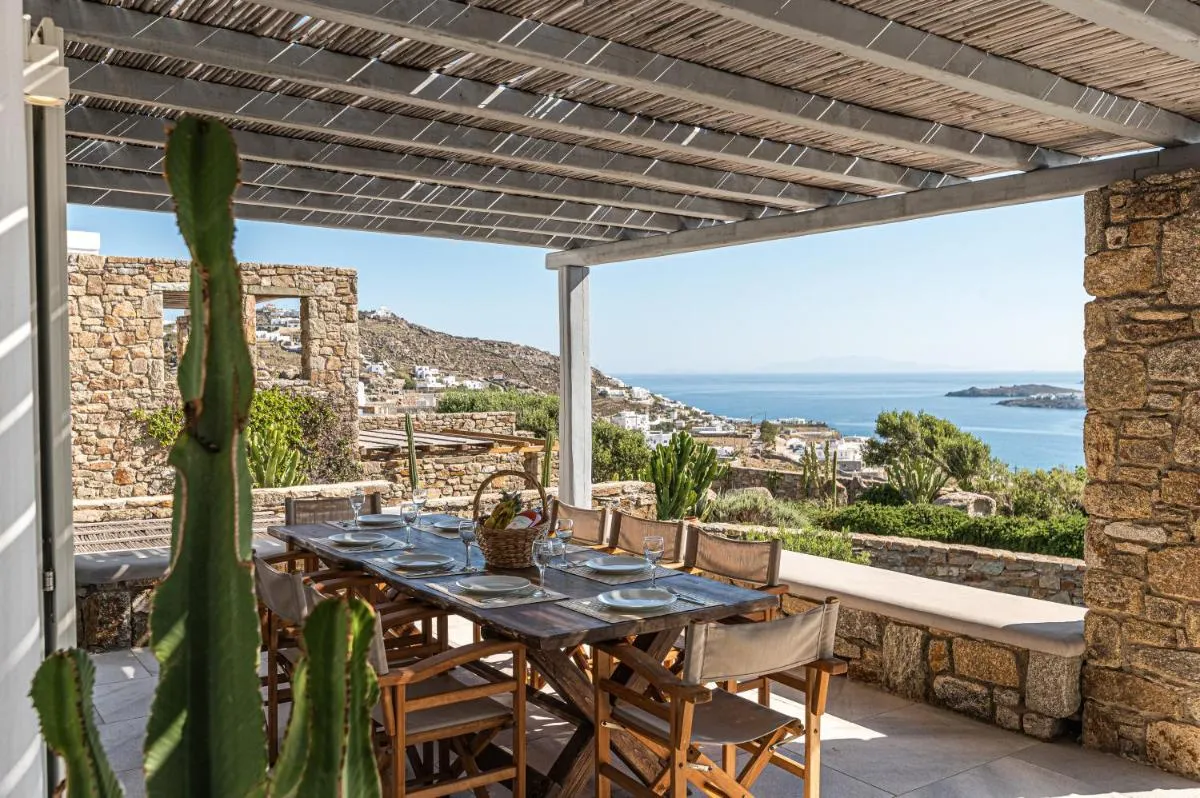 Image 3 of DreamLike Villas Mykonos