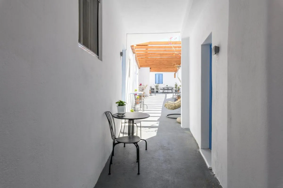 Image 2 of ELEVEN KEYS APARTMENTS