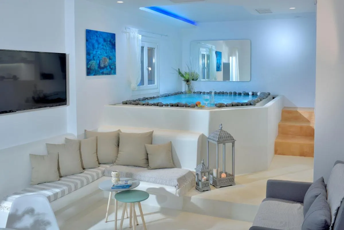 Image 3 of Elegant Mykonos