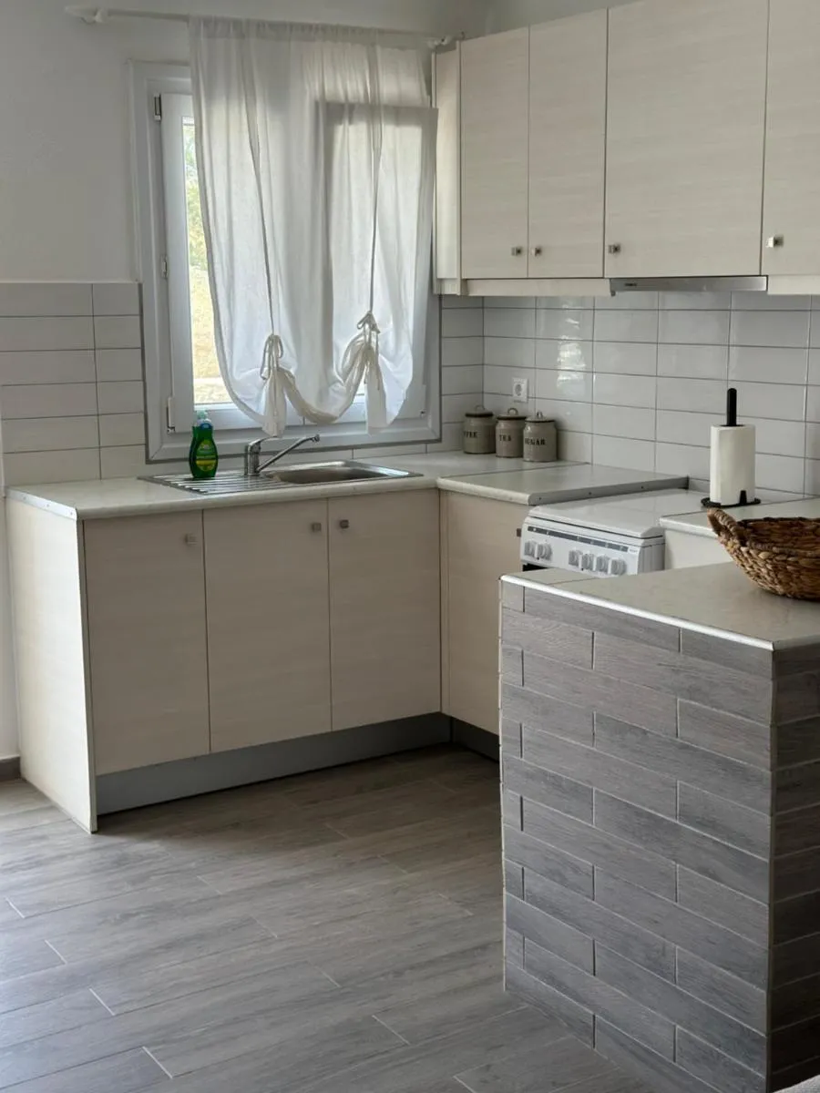 Image 6 of Eleni’s Village Suites