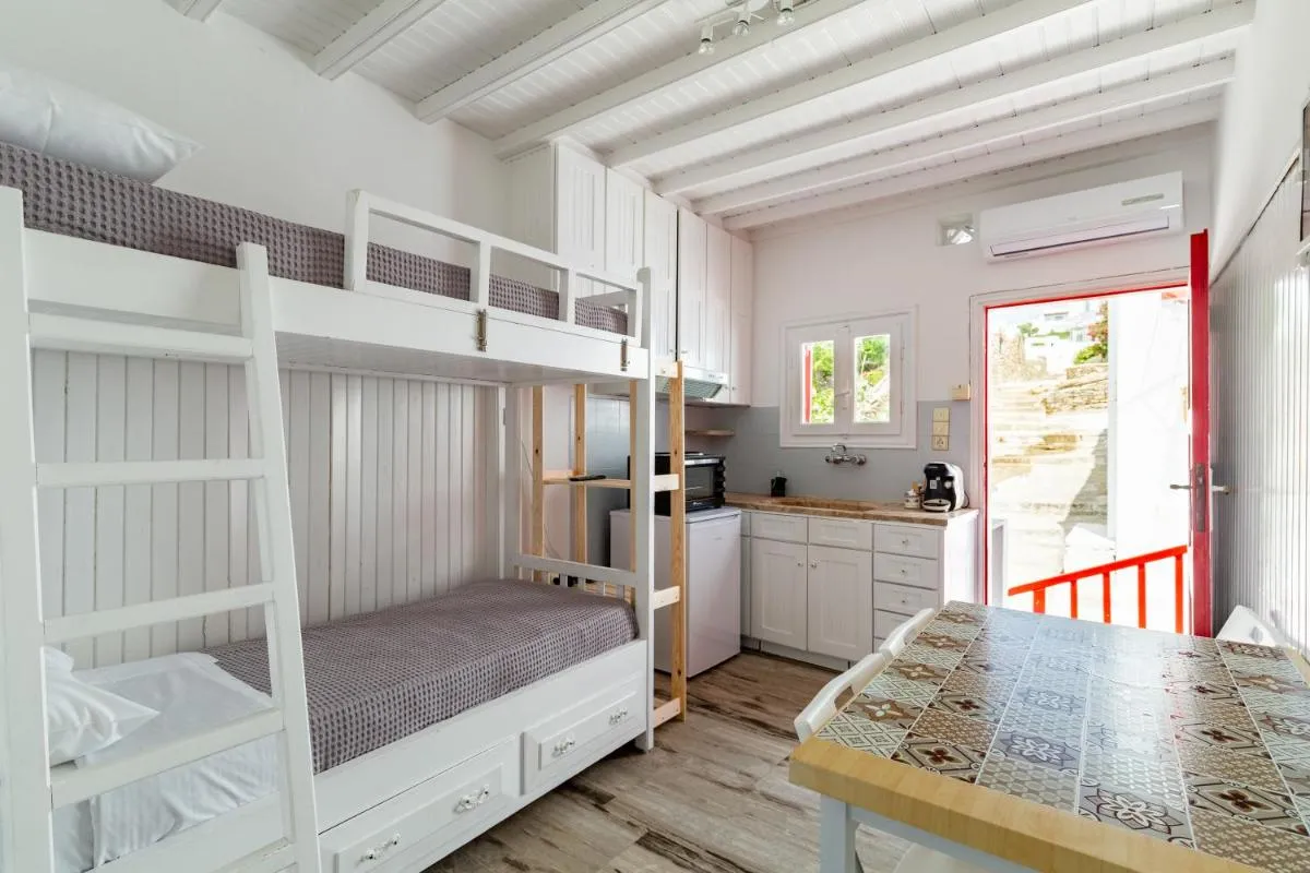 Image 3 of Elenitas Town house with Balcony and Sea View