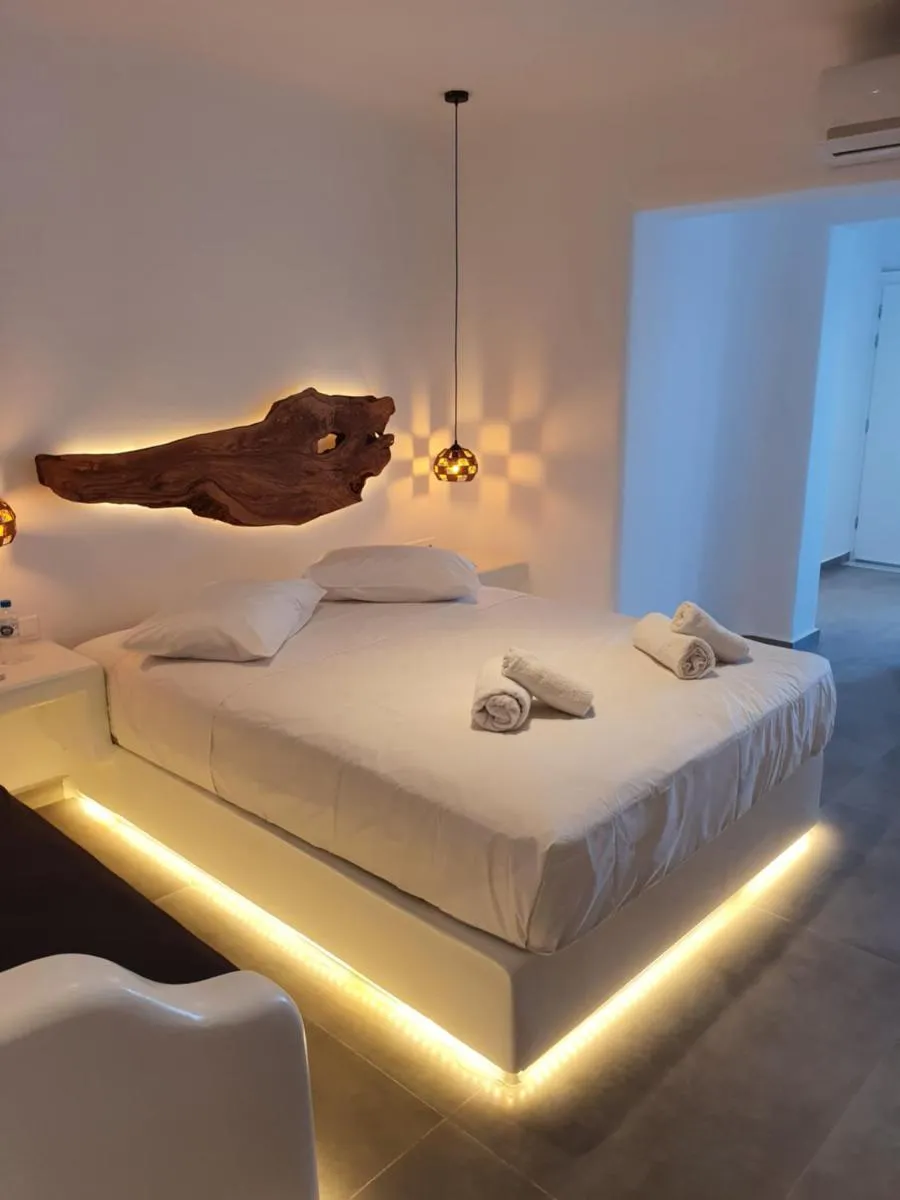 Image 6 of Eternal Suites