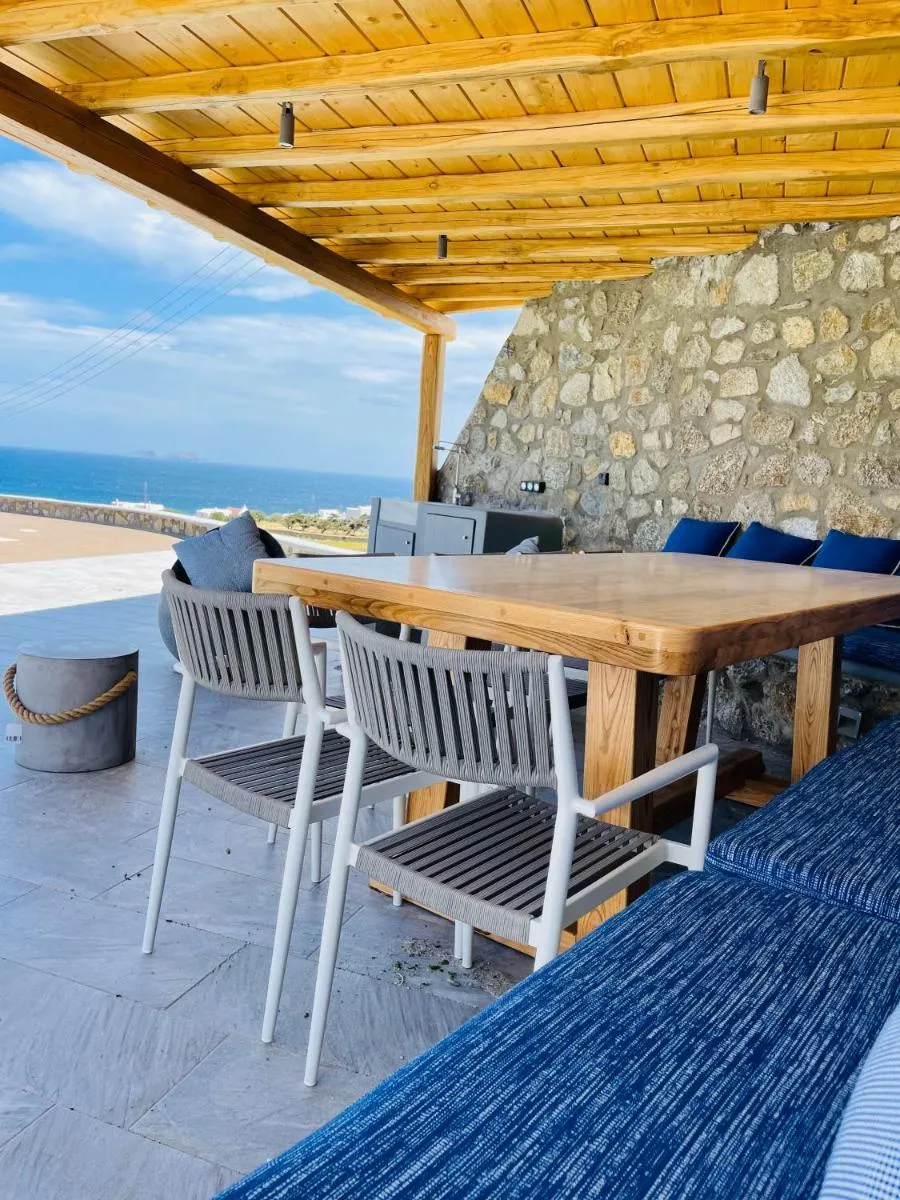 Image 4 of Frankie’s Sunrise villa