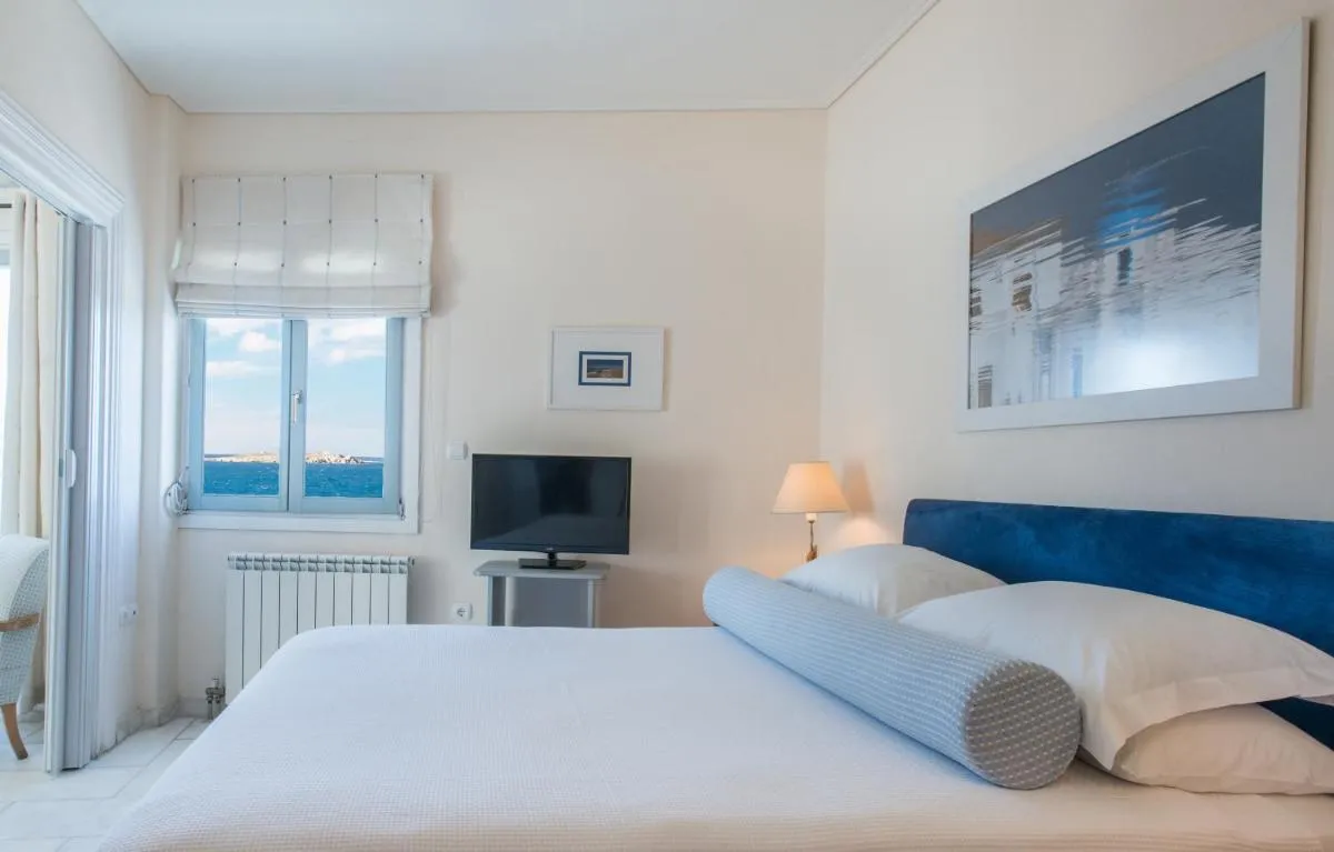 Image 1 of Hotel Adonis