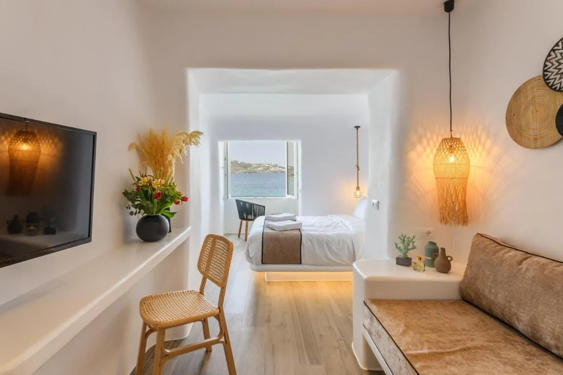 Image of Katoi Suite (κατώι suite)