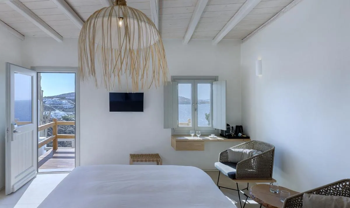 Image 2 of Legacy Suites