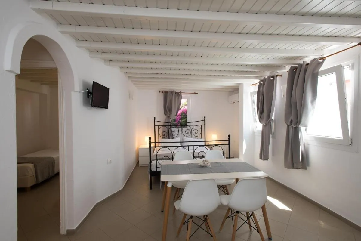 Image 2 of Lirous Studios