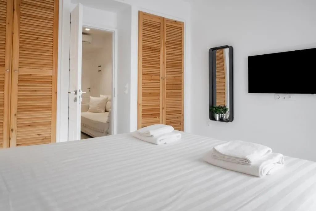 Image of Luxury Apartment Center of Mykonos Town – Sleeps 3