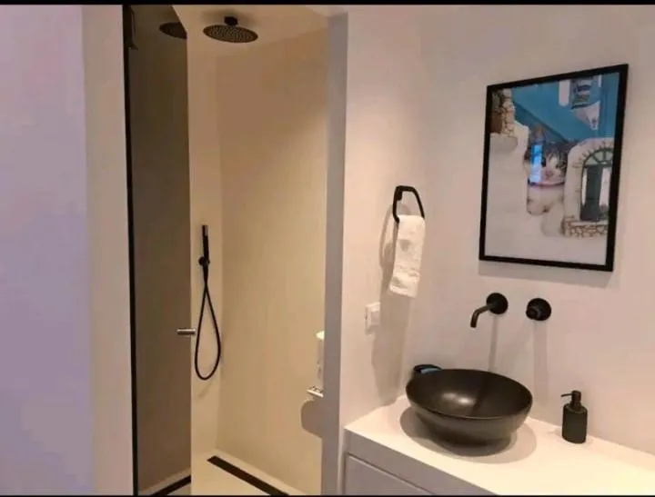 Image 5 of MYKONOS VIBES TOWN ROOM