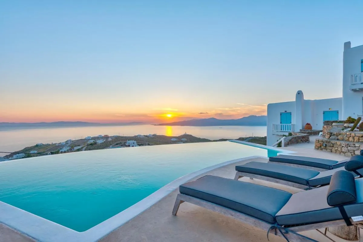 Image 3 of Mermaid Luxury Villas – Aquata Private pool