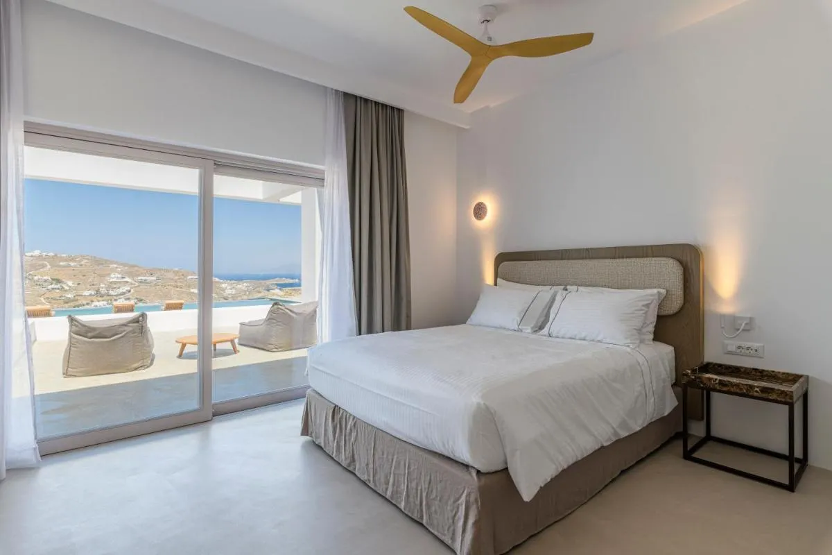 Image 5 of Muro Suites