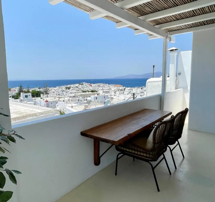 Image of Mykonian Starling – Town n’ Sunset View Apartment