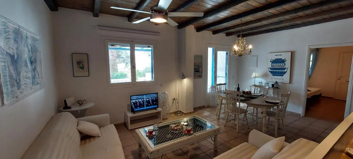Image 5 of Mykonian house with shared pool