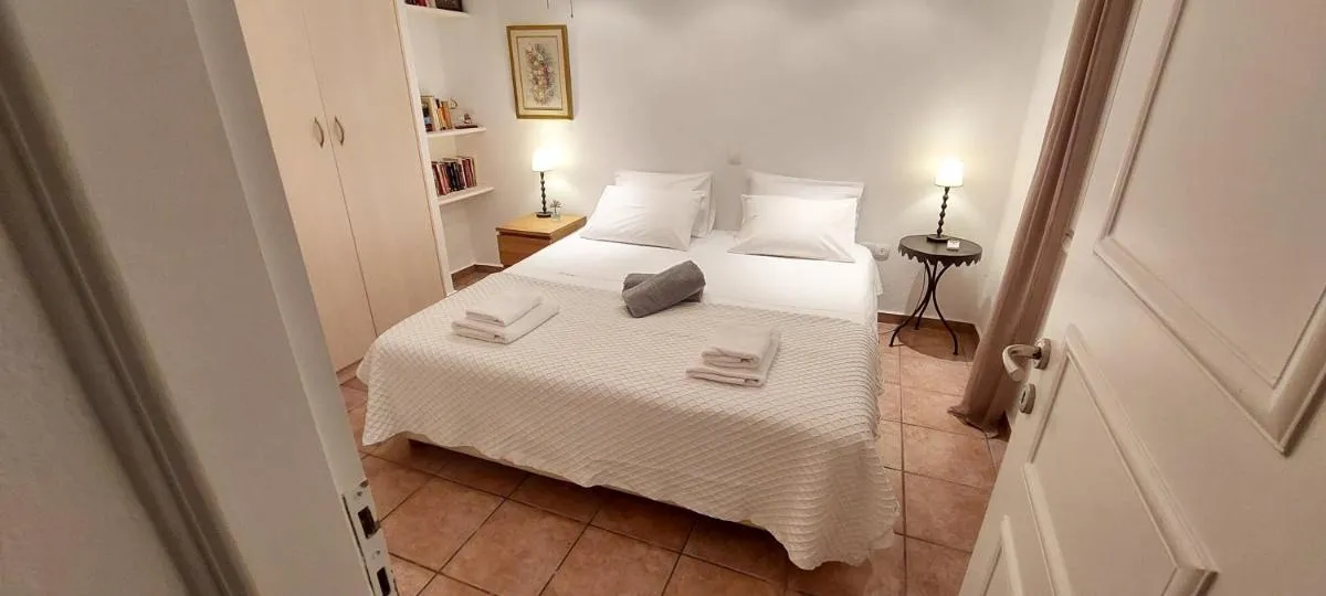 Image 1 of Mykonian house with shared pool