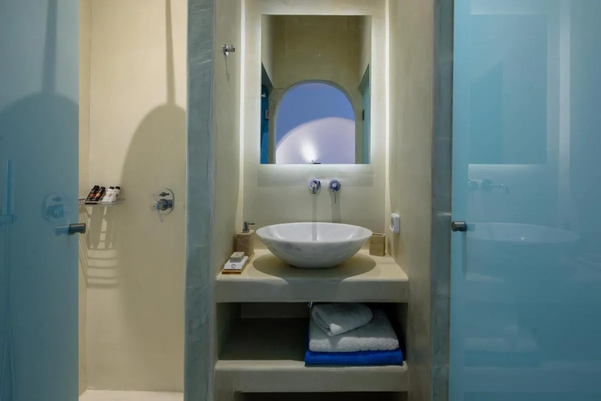 Image 4 of Mykonos Moussa