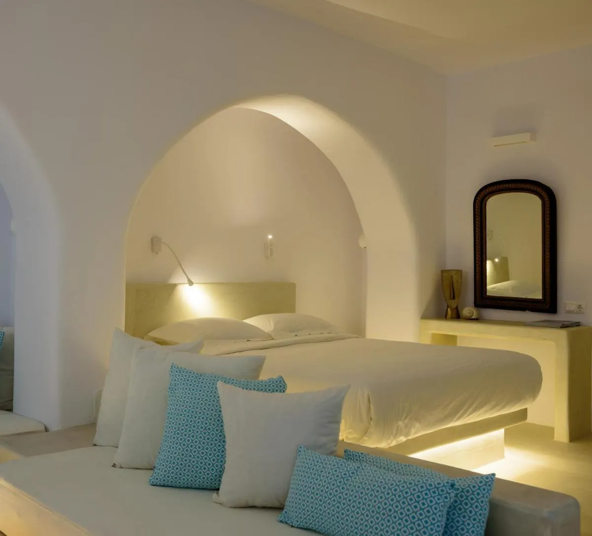 Image 2 of Mykonos Moussa