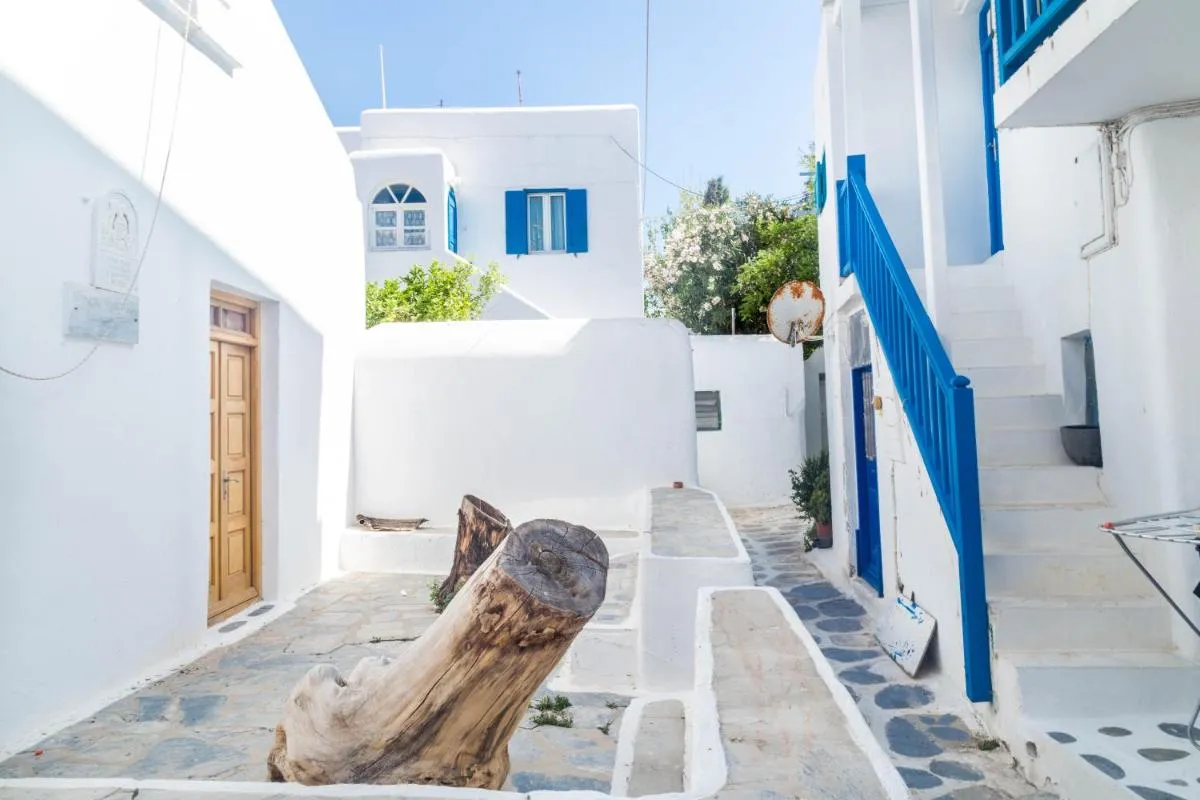 Image 6 of Mykonos Vibes Downtown Townhouse