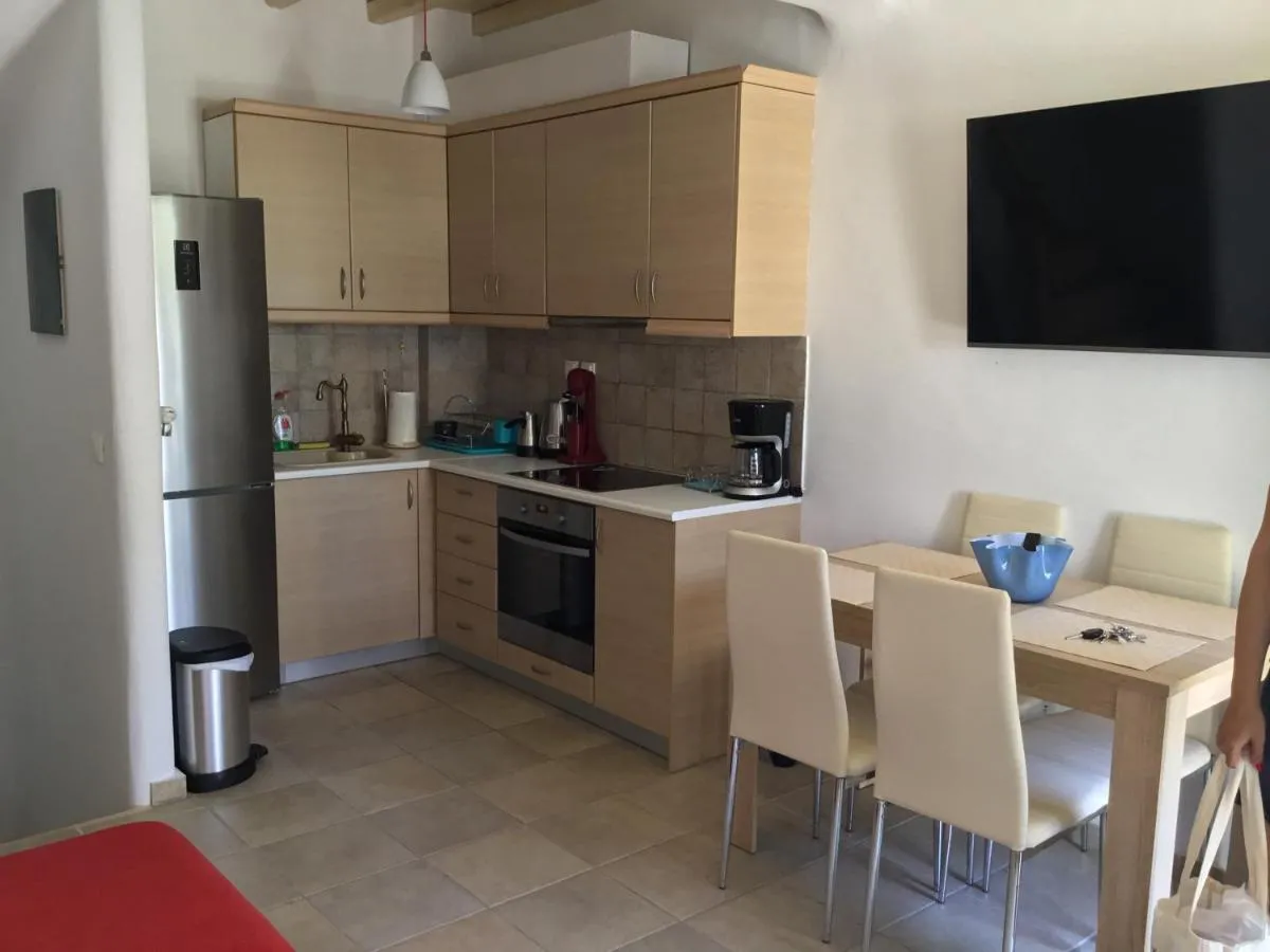 Image 1 of Mykonos efis maisonette