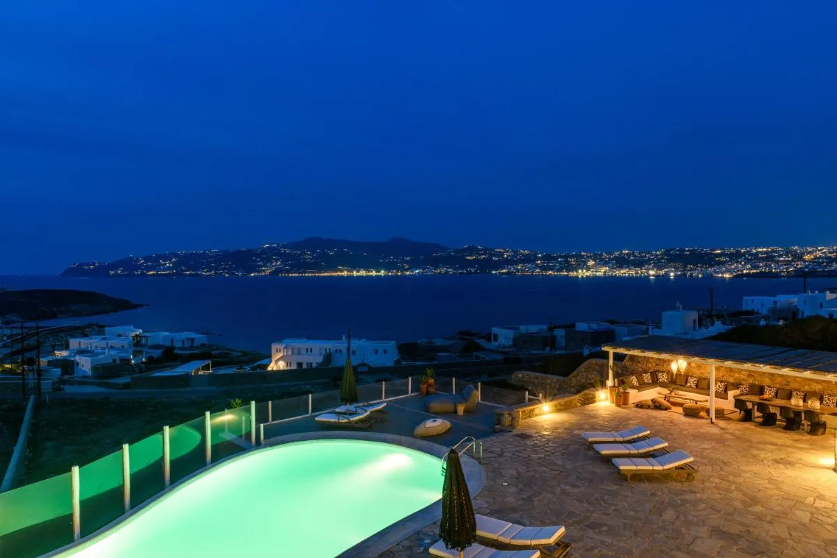 Image 5 of ONE-VILLAS Cosset Villa BohoChic Sea&HarbourView and Sunset