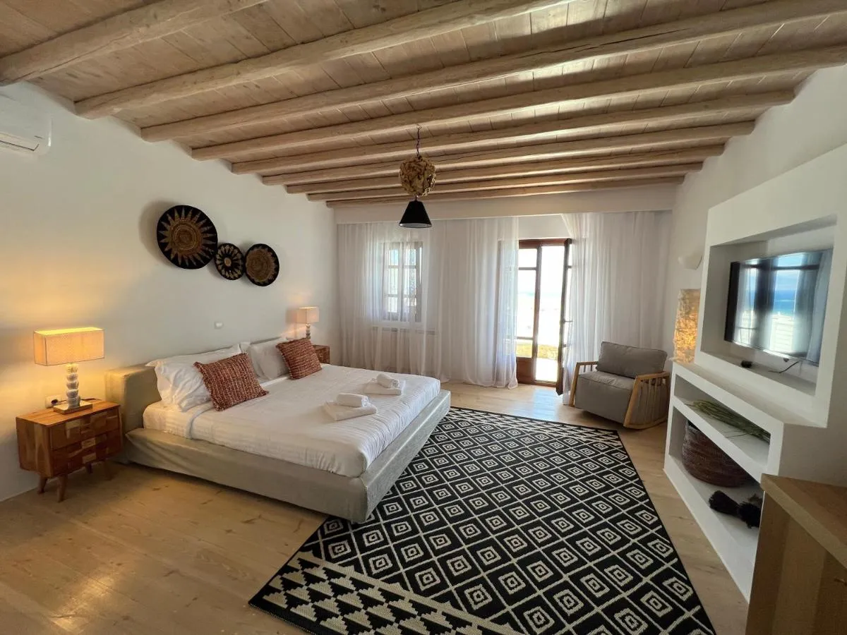 Image 1 of ONE-VILLAS Cosset Villa BohoChic Sea&HarbourView and Sunset