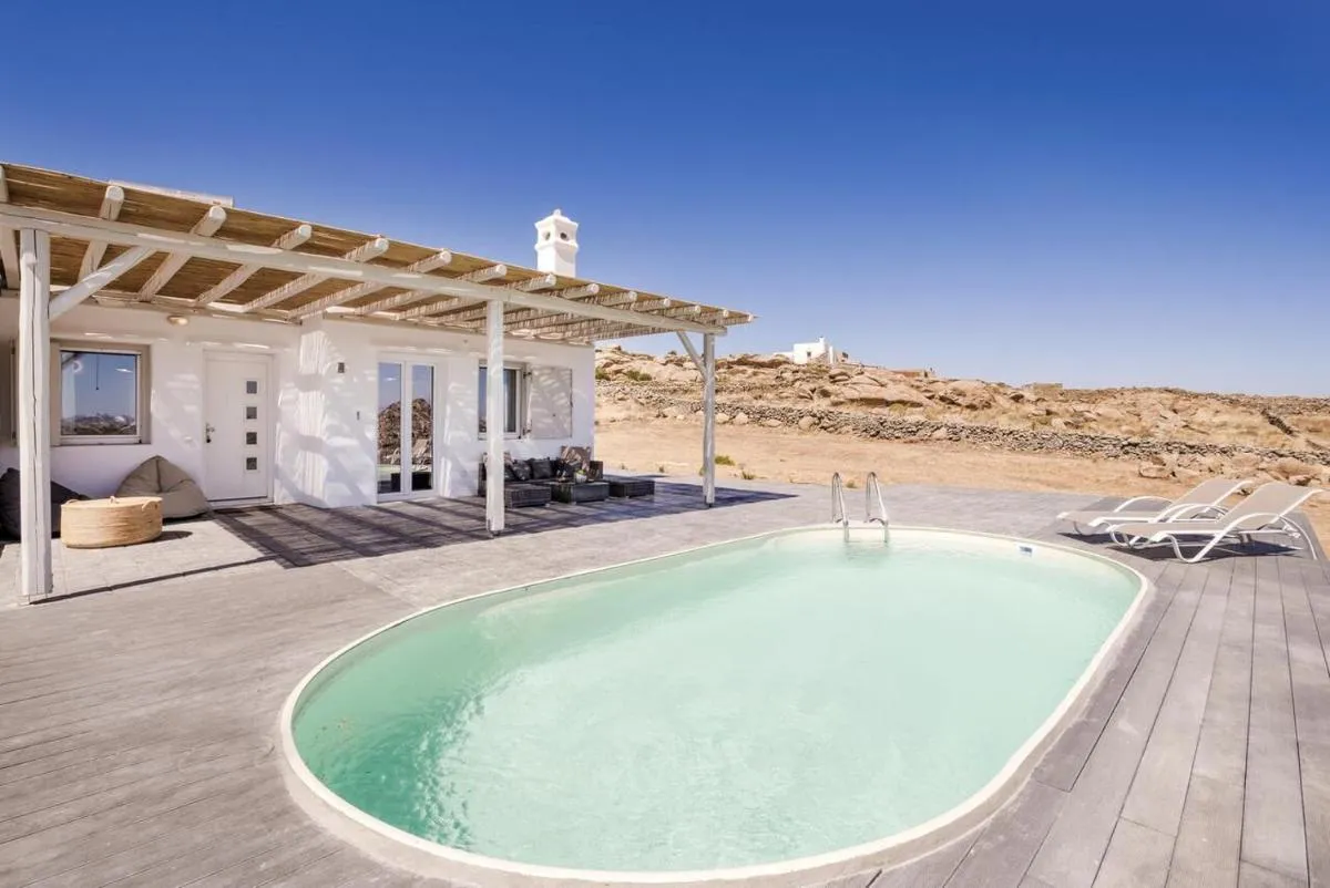 Image 3 of Ocean view villa