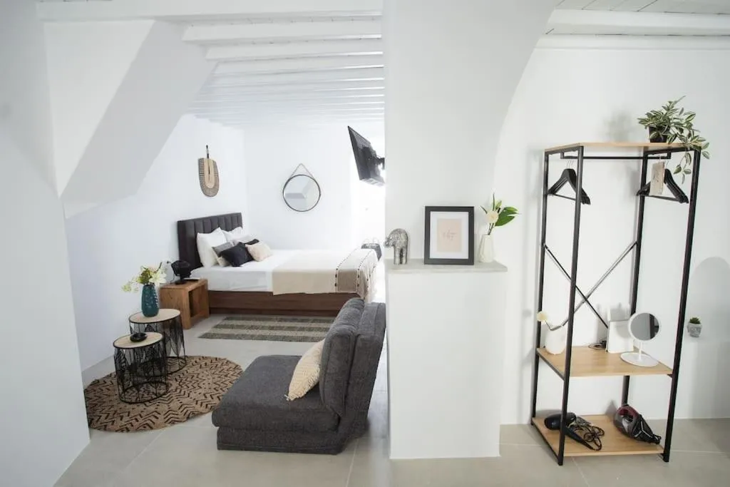 Image 4 of Oculus Mykonos Suite I