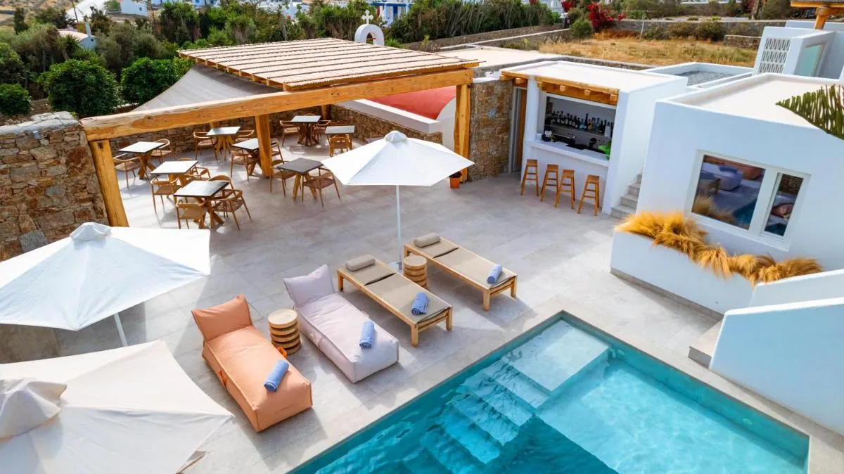 Image 3 of Oliving Mykonos Luxury Suites