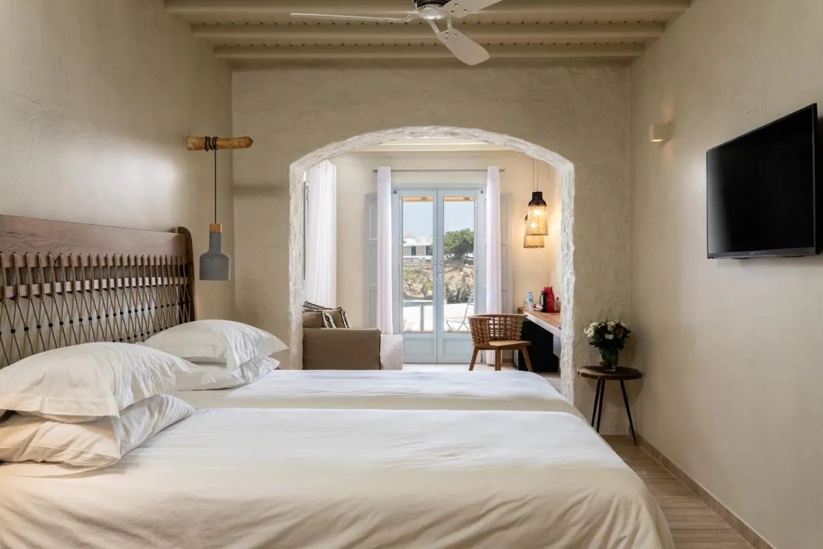 Image 5 of Poseidon Hotel Suites