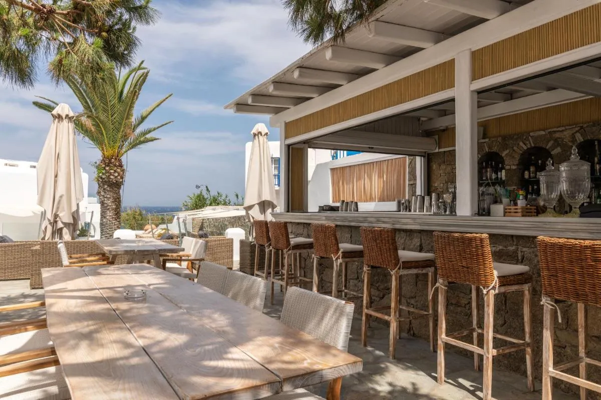 Image 4 of Poseidon Hotel Suites