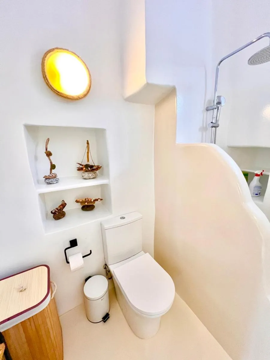 Image 4 of Provis rentals Suite next to the mills in Mykonos town