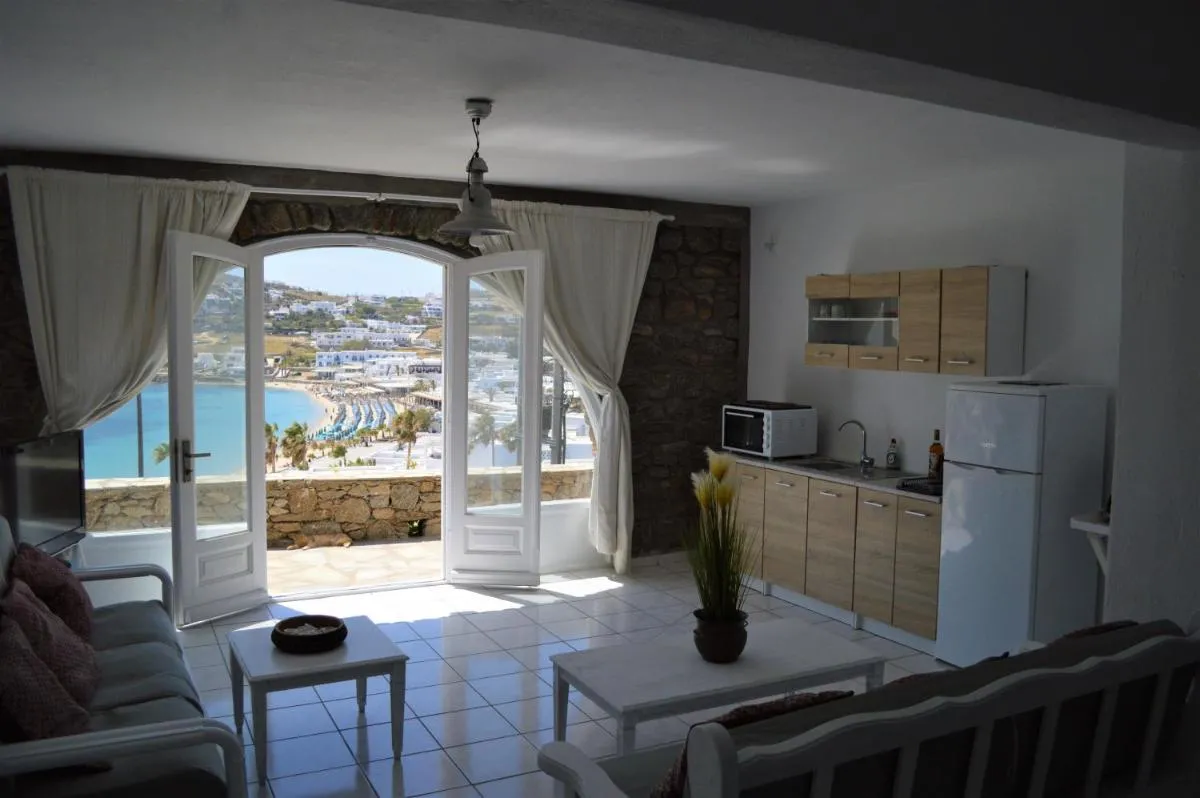 Image 2 of Revel Mykonos 6