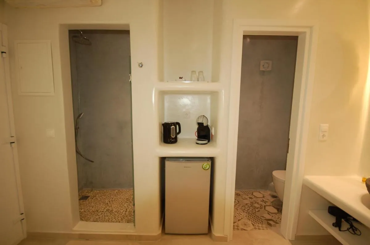Image 3 of Sahas Suites