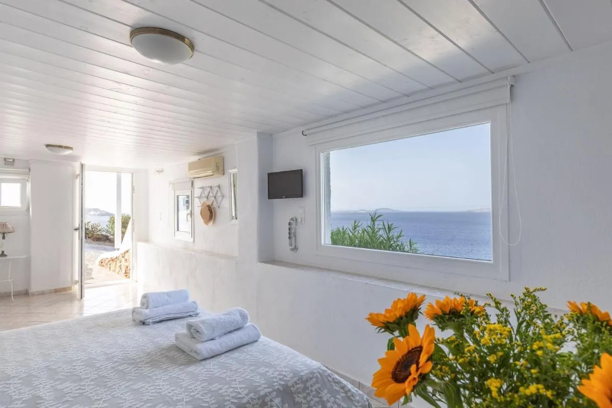 Image 1 of Sea Wind Apartments