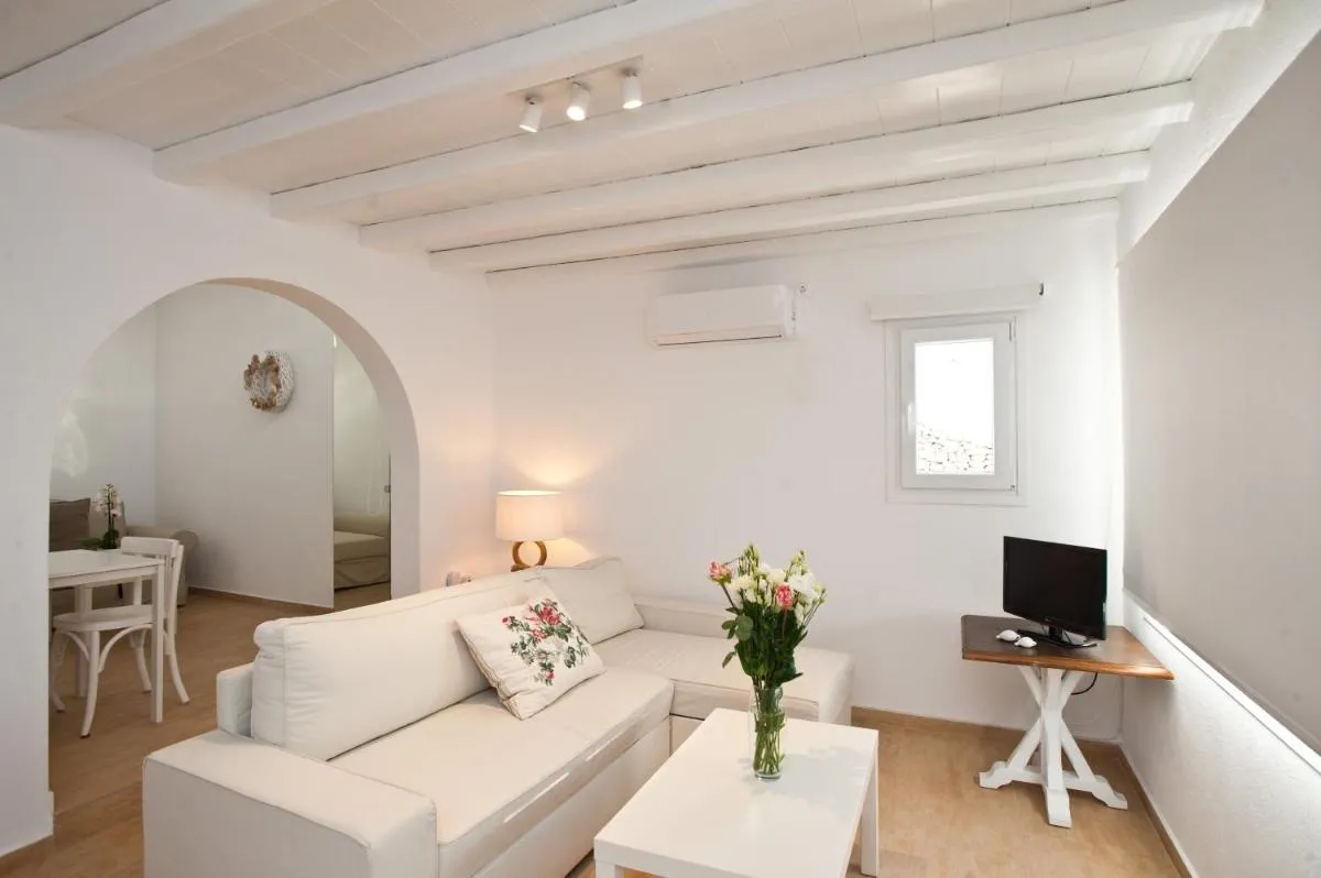Image 3 of Sea Wind Apartments