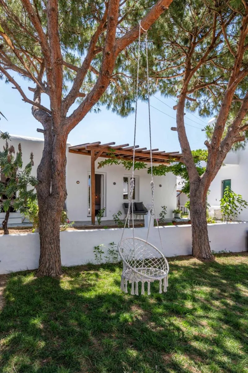 Image 6 of Secret Garden Apartments