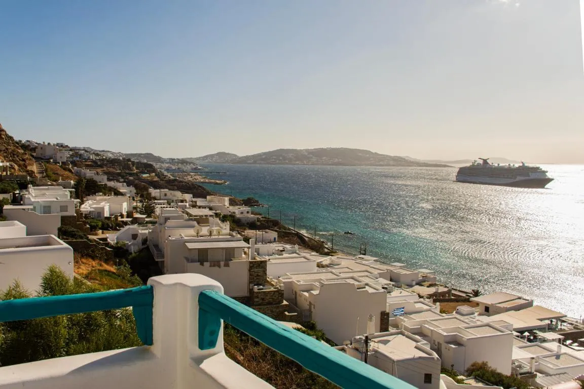 Image of Sunset Breeze Villa and Apartments